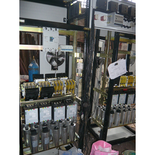 低壓動態(tài)補償柜ZRTBBD 低壓動態(tài)補償 低壓動態(tài)補償柜 動態(tài)補償電容柜 低壓電容柜 電容柜 快速補償柜 電容補償 混合補償 補償控制器